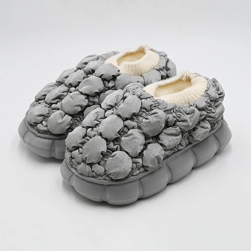 Bubble Ball Cotton Slippers