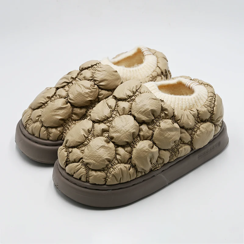 Bubble Ball Cotton Slippers